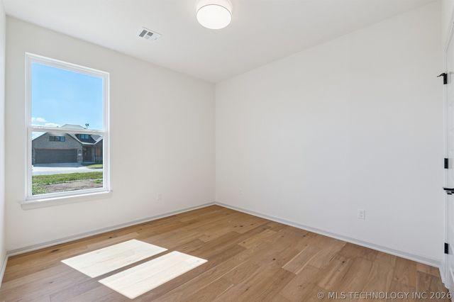 13134 S 98th East Court, Bixby, OK 74008