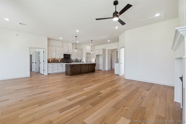 13134 S 98th East Court, Bixby, OK 74008