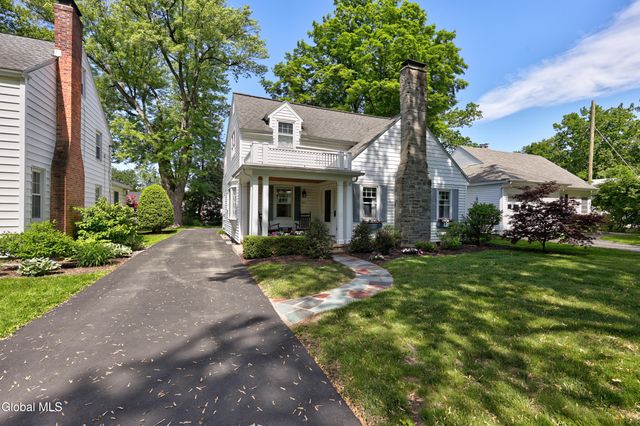 1377 Clifton Park Road, Niskayuna, NY 12309