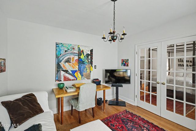 1377 Clifton Park Road, Niskayuna, NY 12309