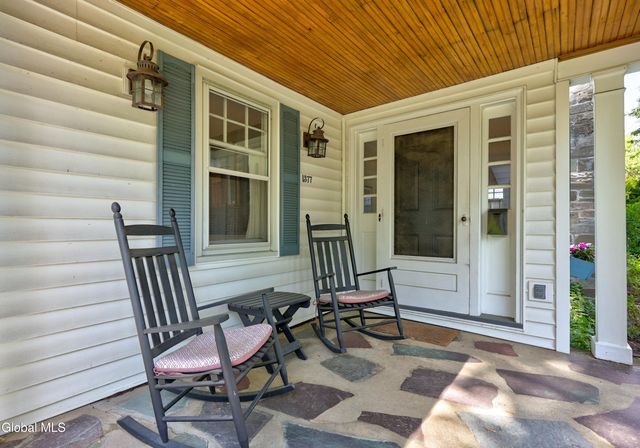 1377 Clifton Park Road, Niskayuna, NY 12309