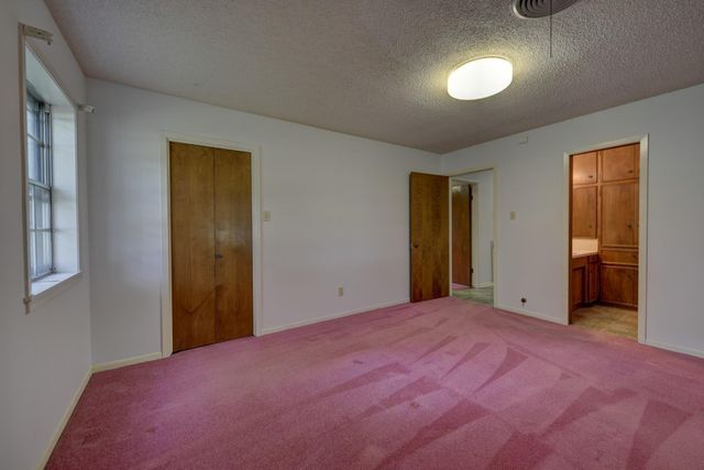 915 Farmers, Brenham, TX 77833