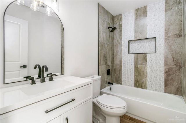 2309 Victoriano Street, Weslaco, TX 78596