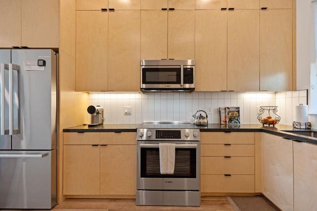 202 Panetta Avenue 1, Santa Cruz, CA 95060