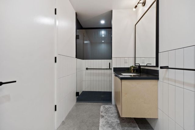 202 Panetta Avenue 1, Santa Cruz, CA 95060