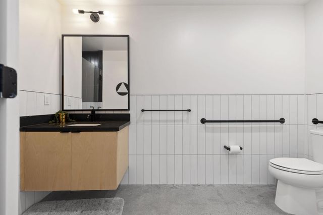 202 Panetta Avenue 1, Santa Cruz, CA 95060