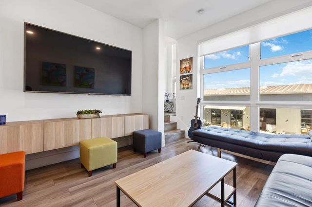 202 Panetta Avenue 1, Santa Cruz, CA 95060