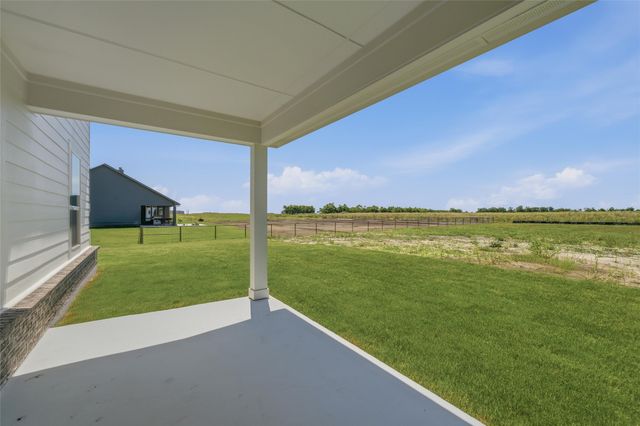 720 County Road 200, Valley View, TX 76272