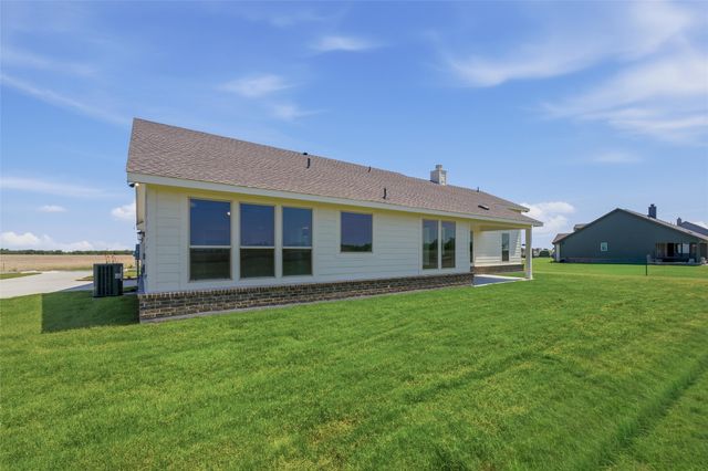 720 County Road 200, Valley View, TX 76272