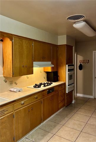41079 Johnston Avenue, Hemet, CA 92544