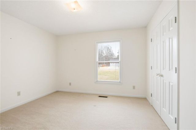 157 Tamworth Drive, Clemmons, NC 27012