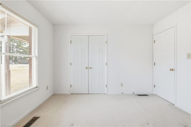 157 Tamworth Drive, Clemmons, NC 27012