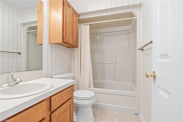 157 Tamworth Drive, Clemmons, NC 27012