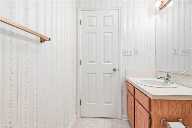 157 Tamworth Drive, Clemmons, NC 27012