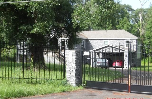 83 White Oak Drive N, Woodbranch, TX 77357