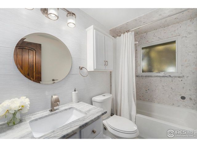 11921 W 70th Pl, Arvada, CO 80004