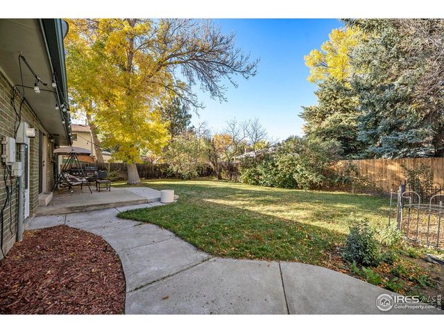 11921 W 70th Pl, Arvada, CO 80004