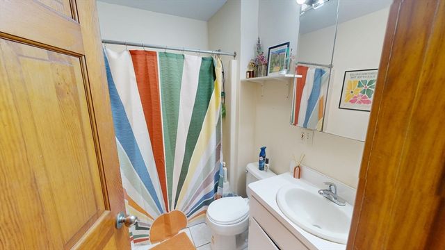 12 South St 1, Boston, MA 02135