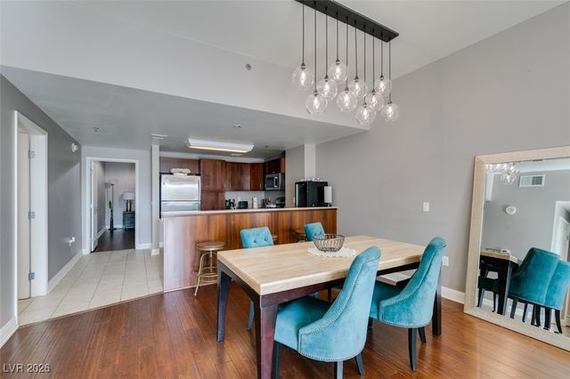 150 Las Vegas Boulevard 807, Las Vegas, NV 89101