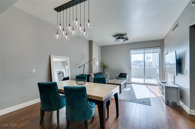 150 Las Vegas Boulevard 807, Las Vegas, NV 89101