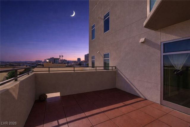 150 Las Vegas Boulevard 807, Las Vegas, NV 89101