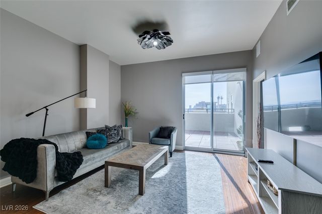 150 Las Vegas Boulevard 807, Las Vegas, NV 89101