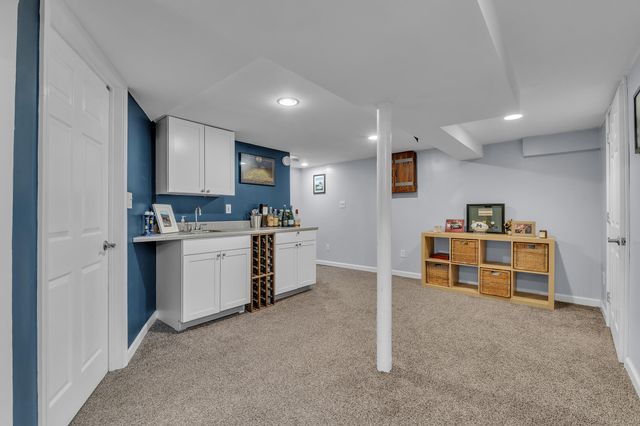 130 N Holbrook Street, Plymouth, MI 48170