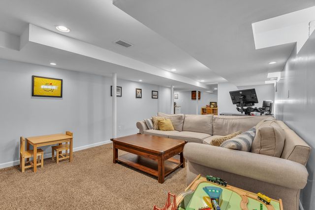 130 N Holbrook Street, Plymouth, MI 48170