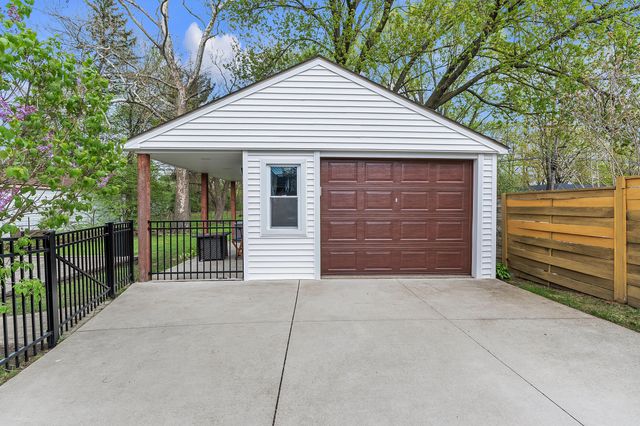 130 N Holbrook Street, Plymouth, MI 48170