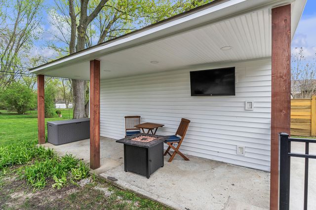130 N Holbrook Street, Plymouth, MI 48170