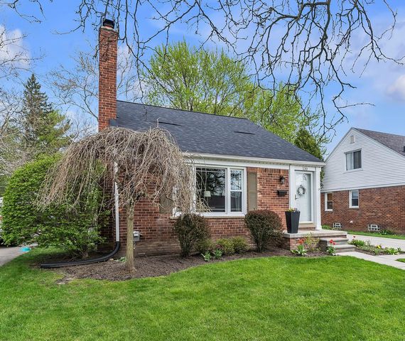 130 N Holbrook Street, Plymouth, MI 48170