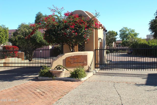 6411 S RIVER Drive 6, Tempe, AZ 85283