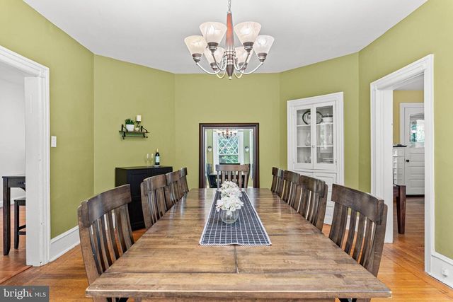 212 S CHESTER RD, Swarthmore, PA 19081