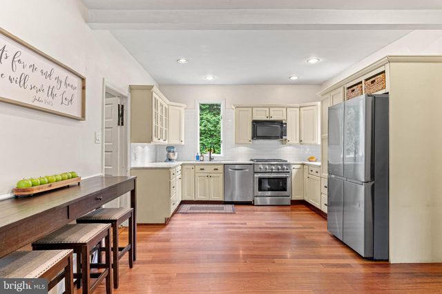 212 S CHESTER RD, Swarthmore, PA 19081