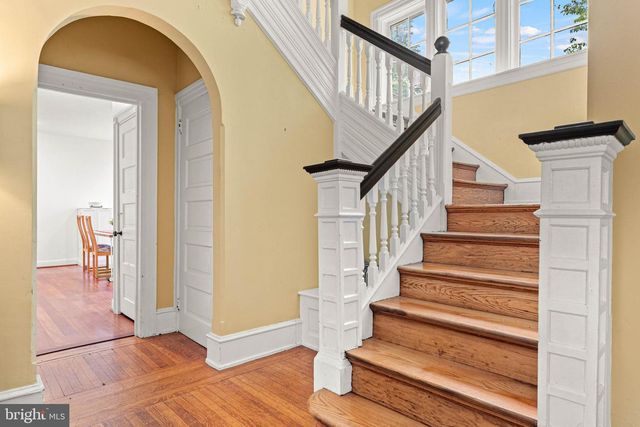 212 S CHESTER RD, Swarthmore, PA 19081