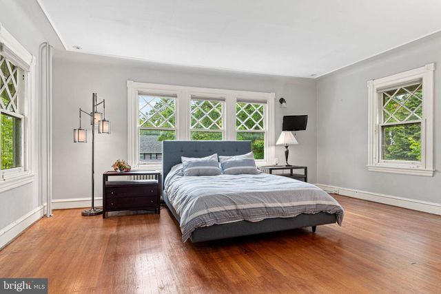 212 S CHESTER RD, Swarthmore, PA 19081