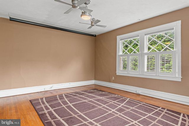 212 S CHESTER RD, Swarthmore, PA 19081