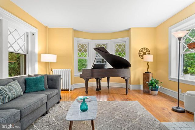 212 S CHESTER RD, Swarthmore, PA 19081