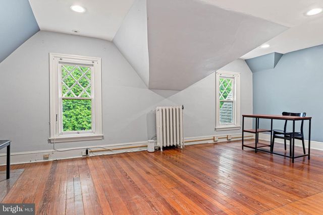 212 S CHESTER RD, Swarthmore, PA 19081