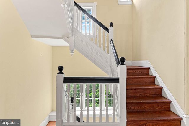 212 S CHESTER RD, Swarthmore, PA 19081
