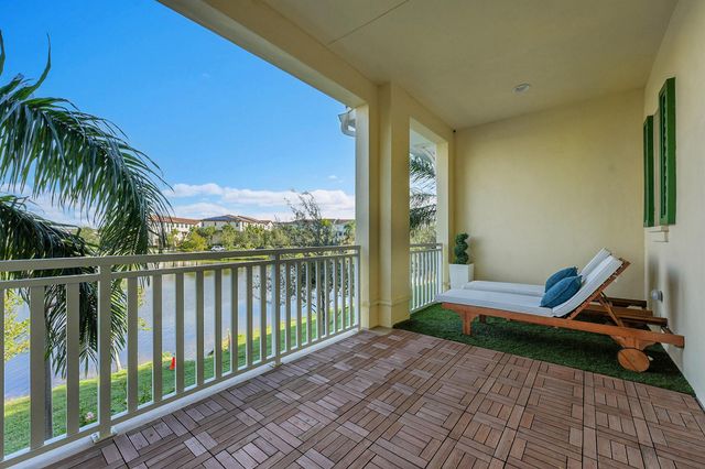 12689 Machiavelli Way, Palm Beach Gardens, FL 33418