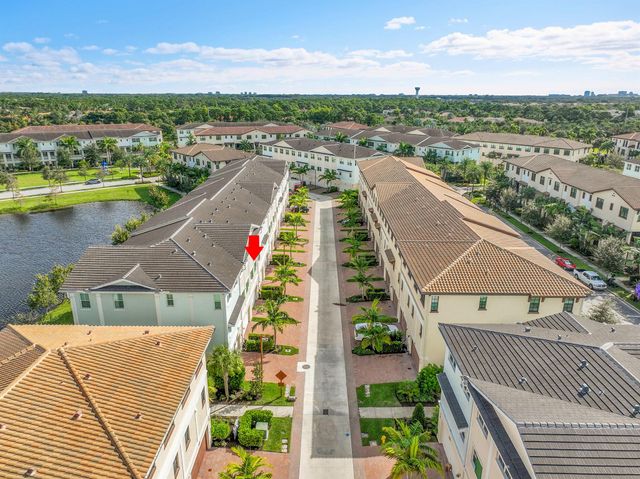 12689 Machiavelli Way, Palm Beach Gardens, FL 33418