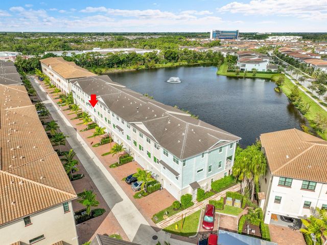 12689 Machiavelli Way, Palm Beach Gardens, FL 33418