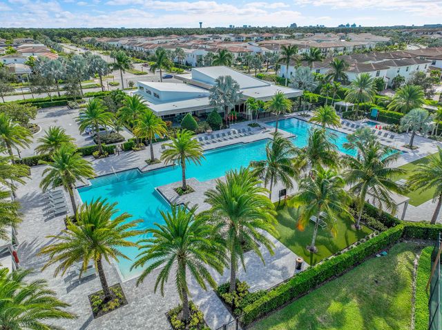 12689 Machiavelli Way, Palm Beach Gardens, FL 33418