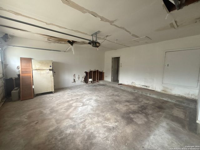 9231 Ridge Shadow, San Antonio, TX 78250