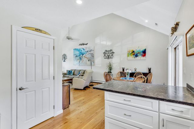 3 Melville Court UNIT C, Pocasset, MA 02559