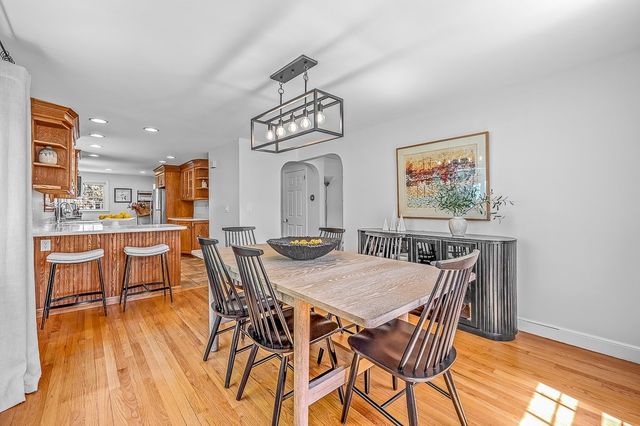 14 Knollwood Drive, Shrewsbury, MA 01545