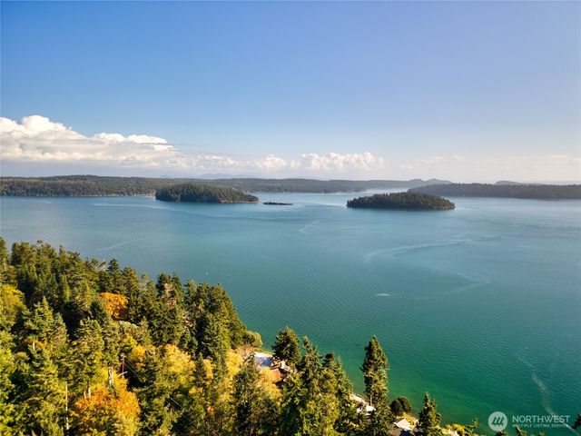 6860 Salmon Beach Road S, Anacortes, WA 98221