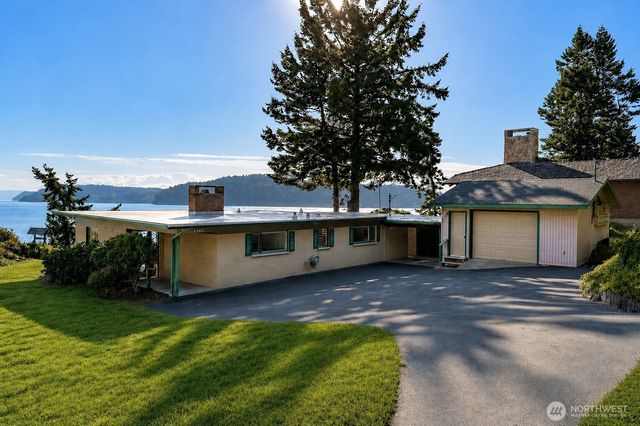 6860 Salmon Beach Road S, Anacortes, WA 98221
