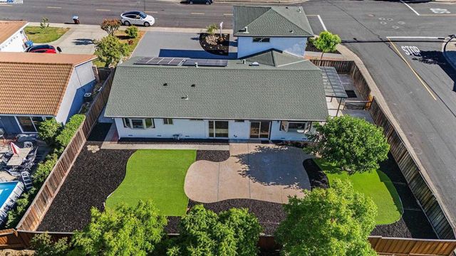 286 Donegal Way, Martinez, CA 94553